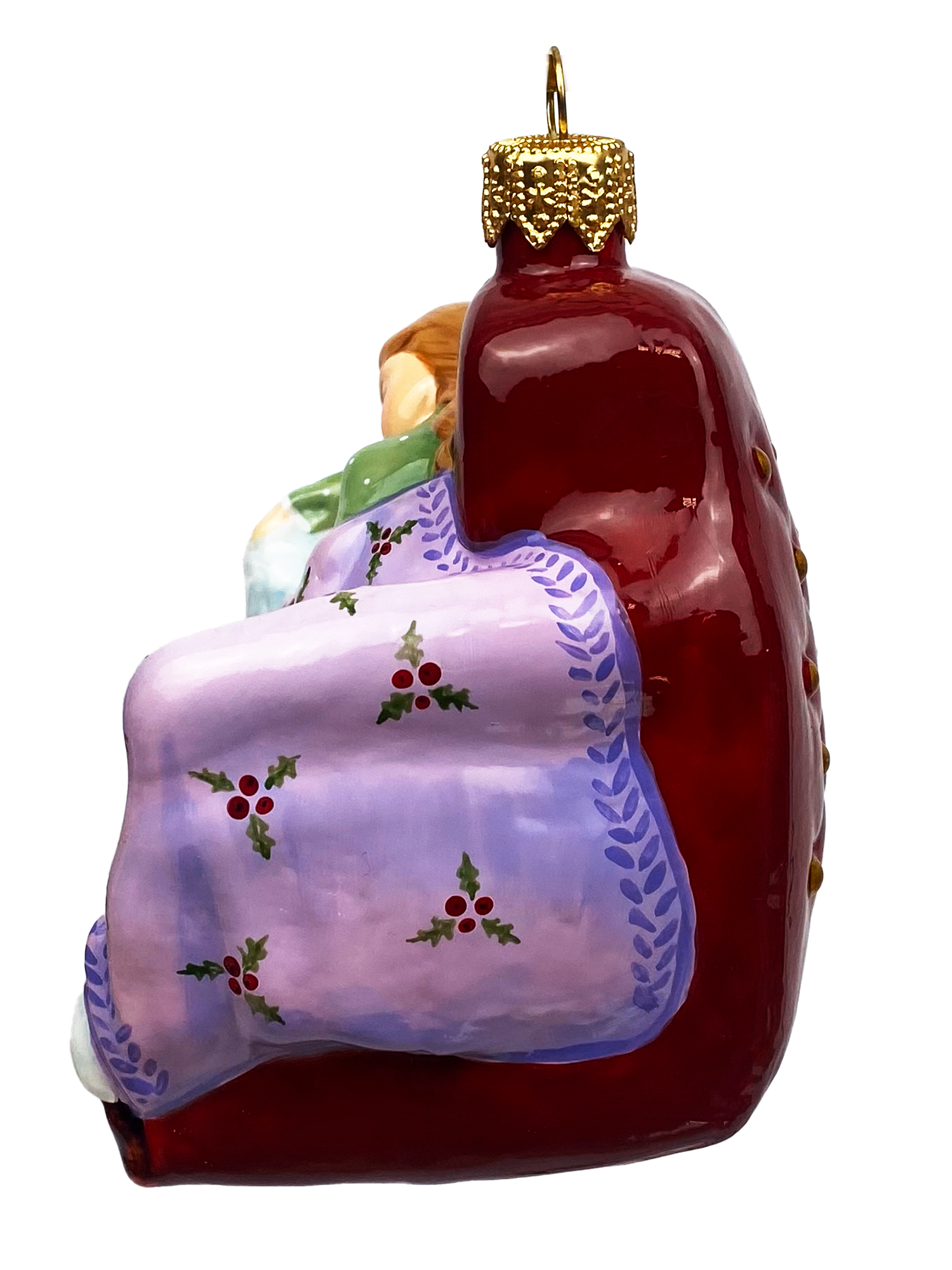 Девочка в кресле