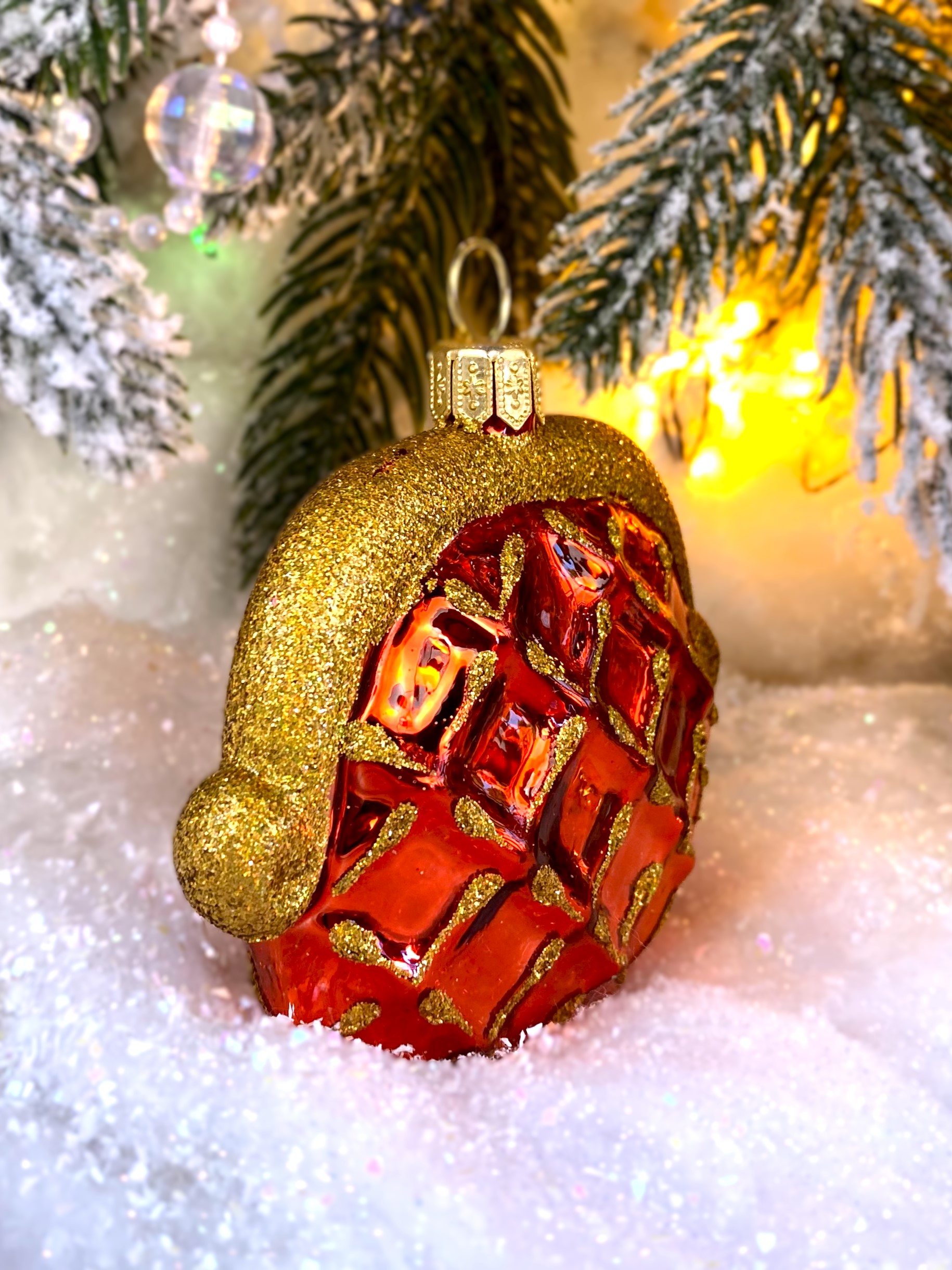 Сумка-кошелек красного цвета